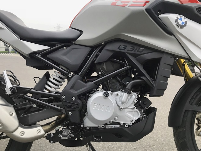 BMW G310 GS is powered by a 313cc single-cylinder engine.