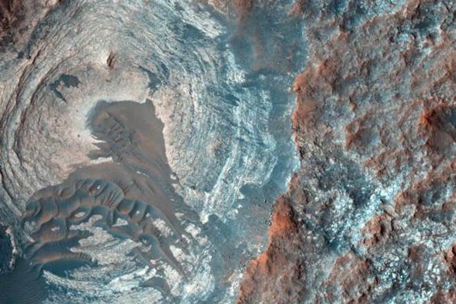 Mars orbiter finds first evidence of ancient groundwater system on Red Planet
