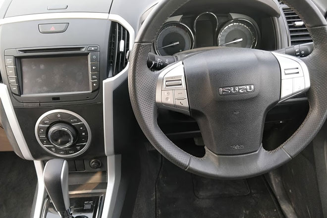 2018 Isuzu mu-X Review