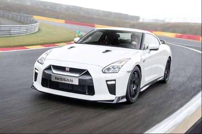 Nissan GT-R