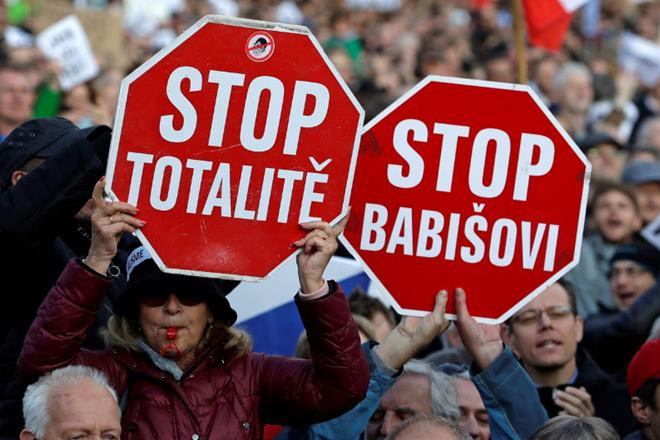 Stop Babis, czech protest, prague 