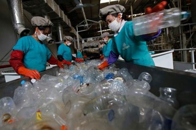 plastic ban in countries, ban on plastic, plastic ban canada, ban of polythene in city, pune, Justin Trudeau plastic, polythene bags, plastic bags, European Union plastic ban, Disposable utensils plastic ban