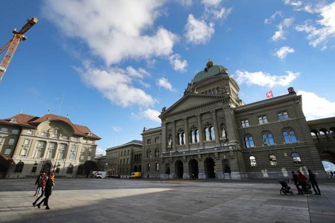 India, swiss bank, swiss bank account, swiss bank in india, swiss bank news, SNB, Swiss National Bank, US, West Indies, France, Hong Kong, Bahamas, Germany, Luxembourg, Cayman Islands, Singapore, economy news