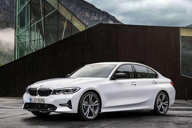 bmw 3 series 660 image