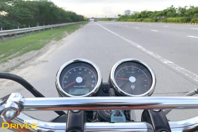 royal enfield interceptor 650 review instrument cluster