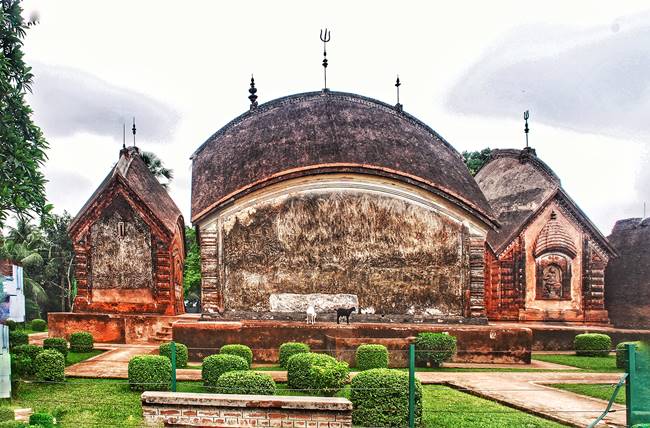 Char Bangla Temple (Photo by Ajoy Konar )