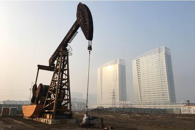 Oil prices, US stocks, global economic slowdown, US crude oil futures, global economy, Brent crude oil futures