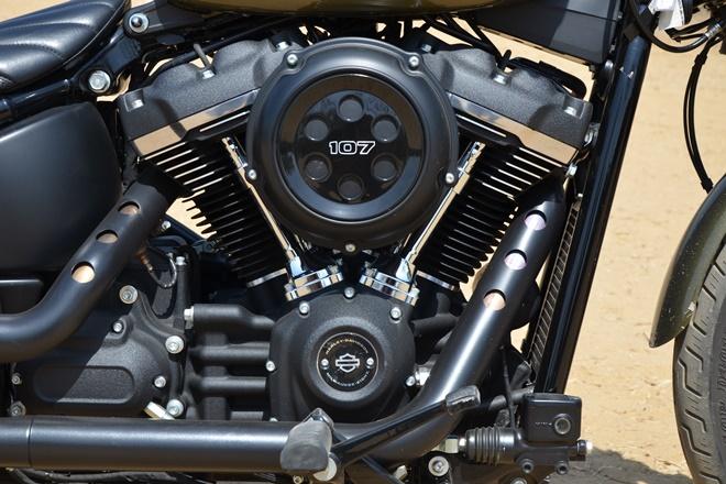 harley-davidson-street-bob-review-engine