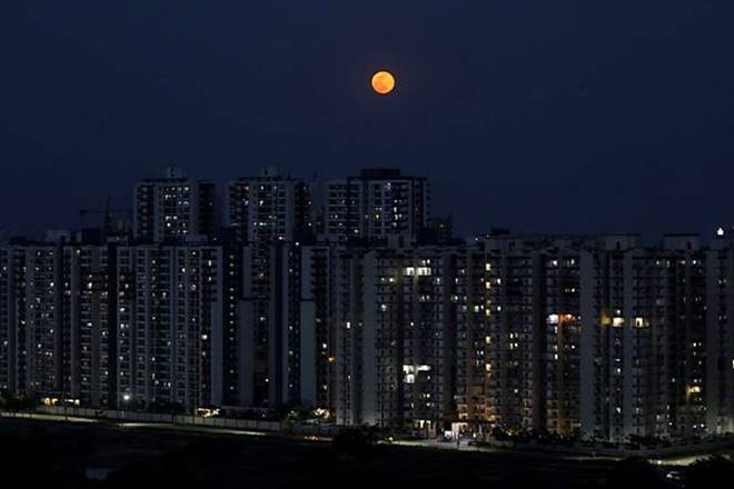 supermoon, full moon, flower supermoon, flower supermoon timings, super flower full moon, flower super moon 2020, flower super moon india, supermoon 2020