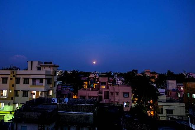 supermoon, full moon, flower supermoon, flower supermoon timings, super flower full moon, flower super moon 2020, flower super moon india, supermoon 2020