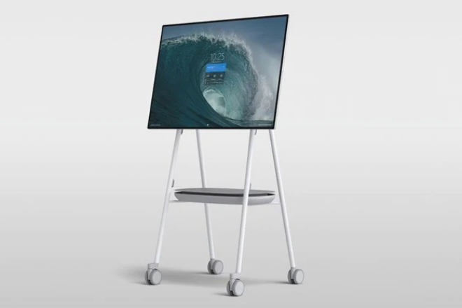 Surface Hub 2S