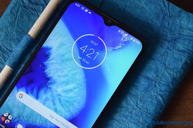 Moto G8 Power Lite