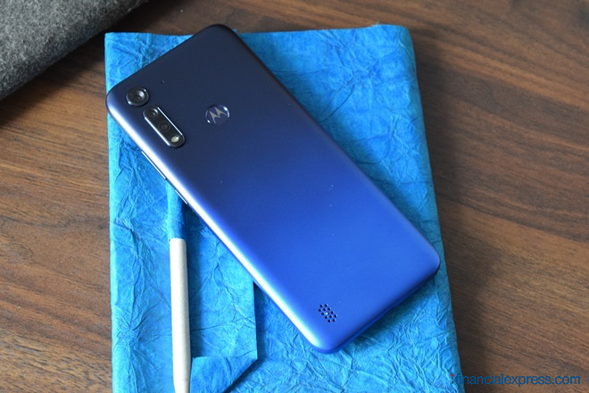 Moto G8 Power Lite
