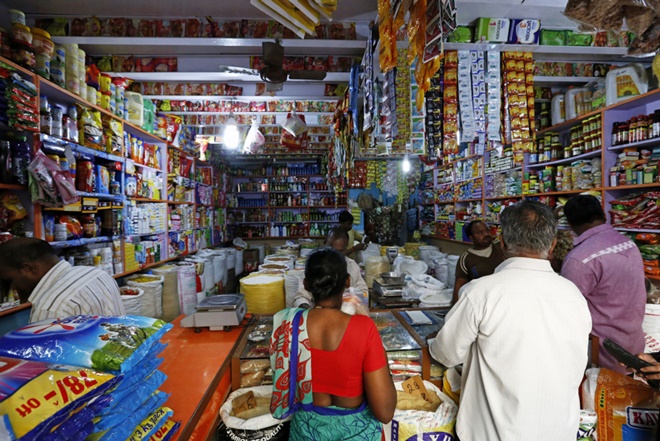 kirana, grocery shop, kirana stores, malls, kirana store