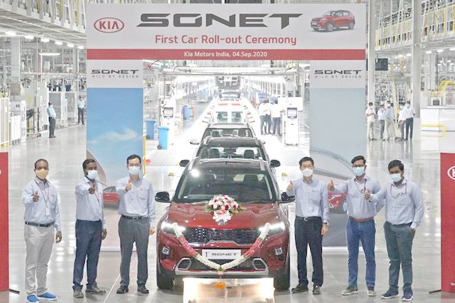 kia sonet roll out