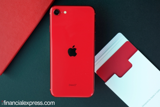 iPhone SE (2020)
