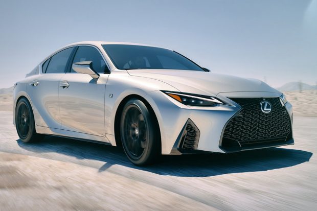 Lexus IS 2021
