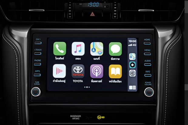 2021 Toyota Fortuner Touchscreen thailand apple carplay