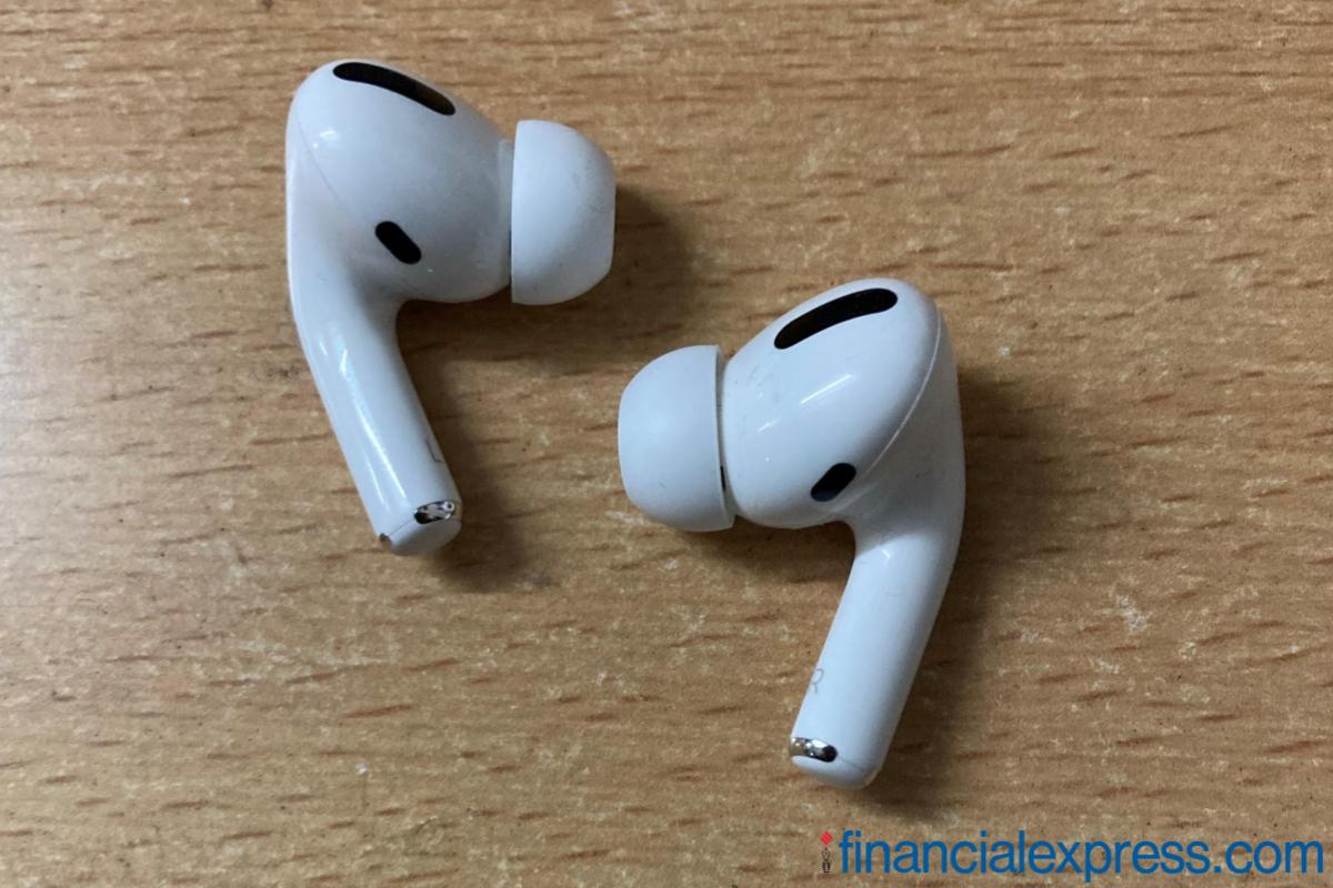 apple airpods pro review 2021