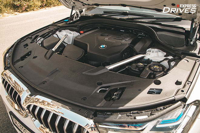 2021 BMW 630i GT engine