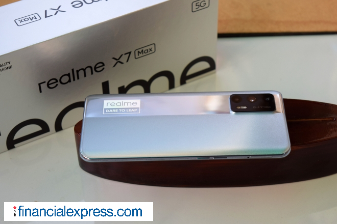Realme, Realme X7 Max, Realme X7 Max 5G, Realme X7 Max review, Realme X7 Max 5G review, 5G, Xiaomi, Redmi