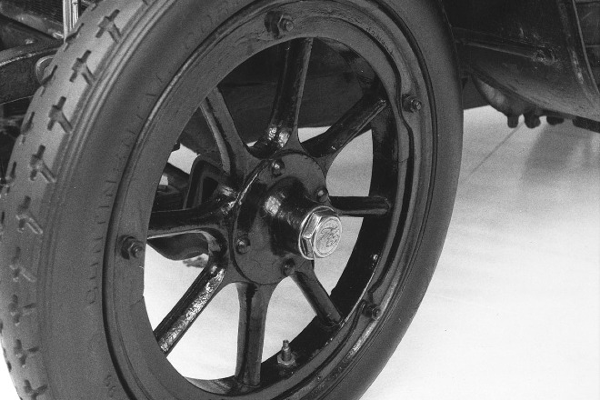 continental tyres celebrates 150 years