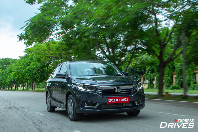 2021 Honda Amaze Facelift driving