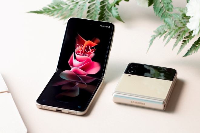 Samsung Galaxy Z Flip 3, Samsung Galaxy Z Flip 3 5G, Samsung