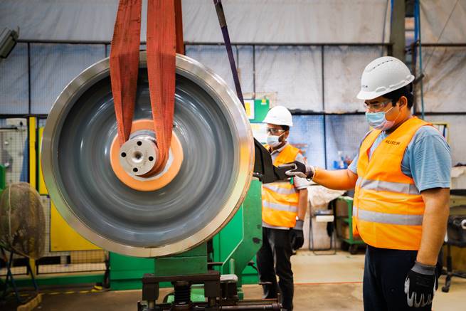 kanpur metro, alstom, agra metro trainset, make in india, agra-kanpur metro project, yogi adityanath