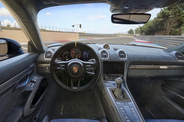 Porsche 718 Cayman GT4 RS Dashboard